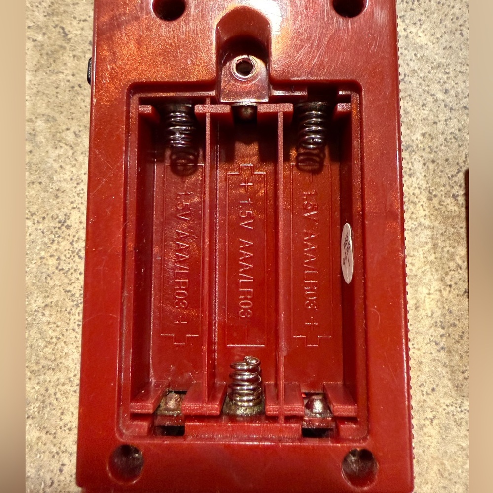 Vintage Hasbro Merlin 2004 Red Handheld Electronic Game - Tested - Picture 12 of 12